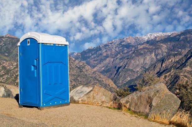 Professional porta potty rental in Runaway Bay, TX